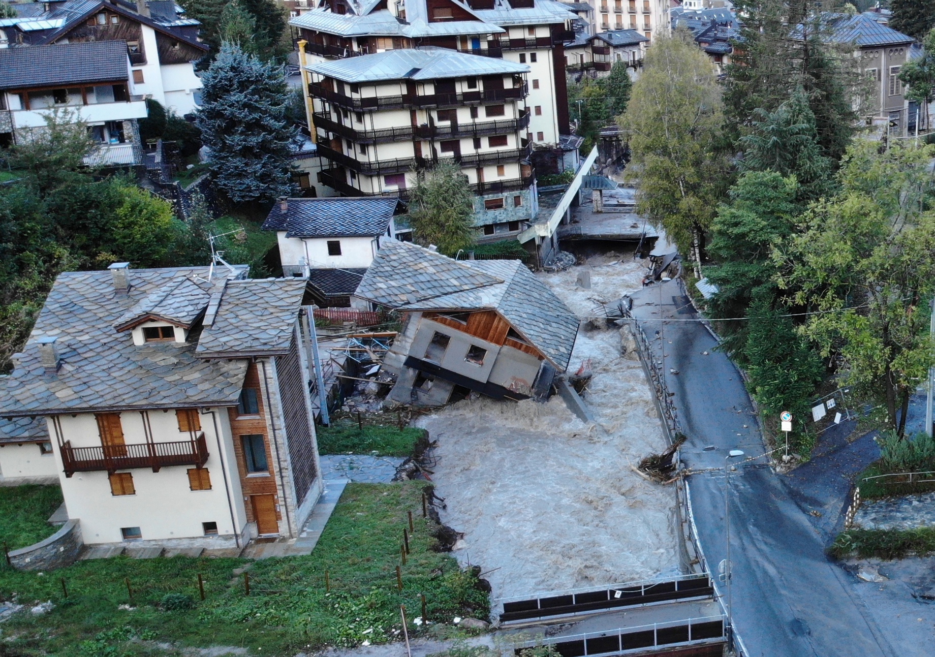 EMERGENZA DETERMINATASI A SEGUITO DEGLI ECCEZIONALI EVENTI METEREOLOGICI VERIFICATISI NEI GIORNI 2 E 3 OTTOBRE 2020 (Territorio della Provincia di Biella, Cuneo, Novara, Verbano-Cusio-Ossola e di Vercelli nella Regione Piemonte e della Provincia di Imperia nella Regione Liguria)